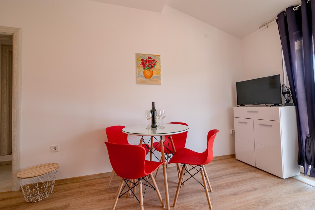 Vasic Apartments Herceg Novi Esterno foto