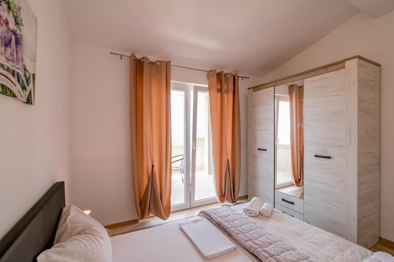 Vasic Apartments Herceg Novi Esterno foto